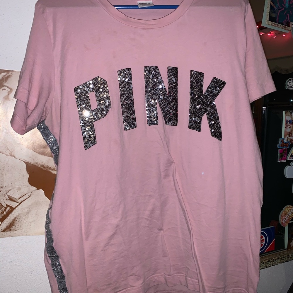 Pink leggings t-shirt